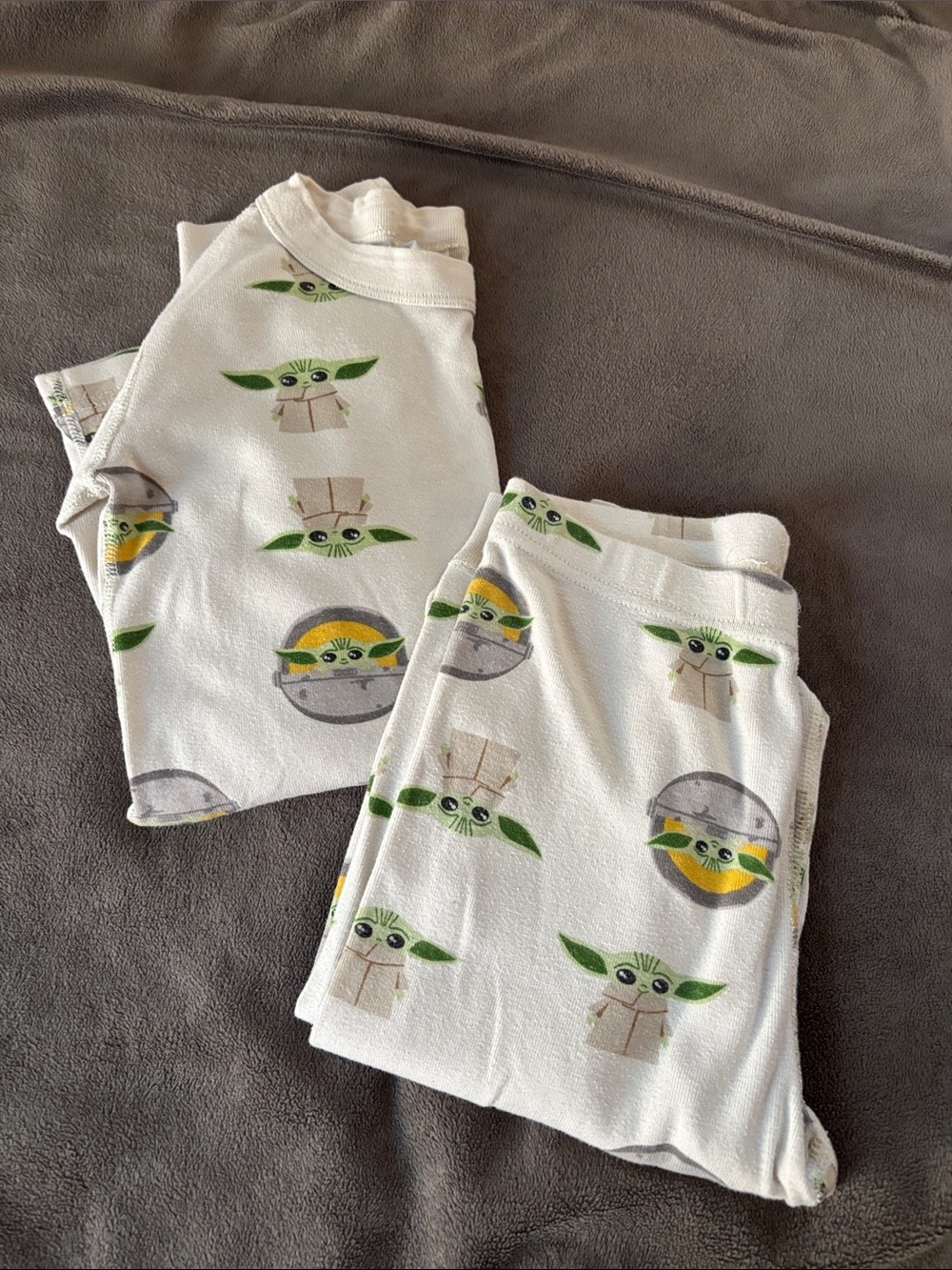 Hanna Andersson Star Wars PJs (10) - Picture 2 of 16